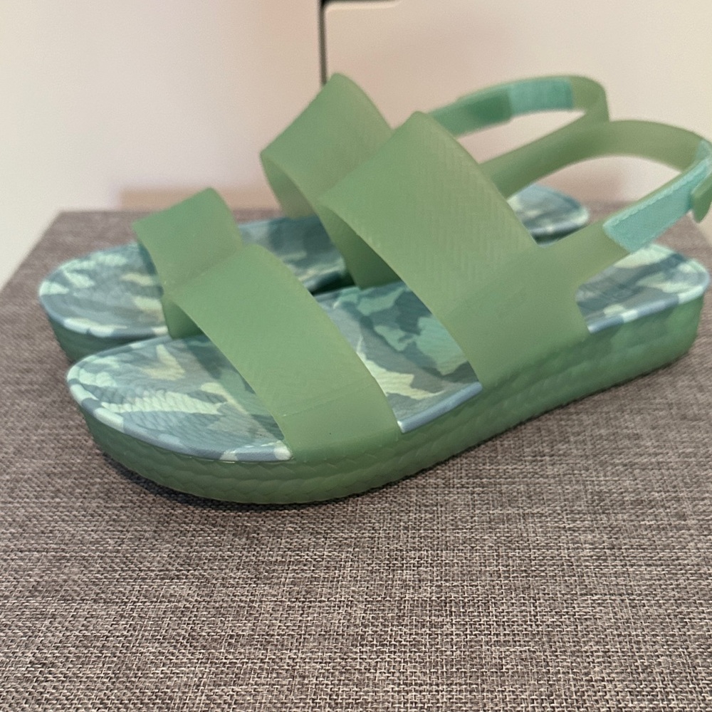 Reef Mint Green Women's Sandals